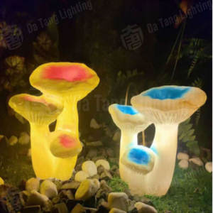 Lampe LED décorative en forme de champignon coloré et mignon, en résine FRP durable, pour jardin, parc et aménagement paysager extérieur - Product Image 3
