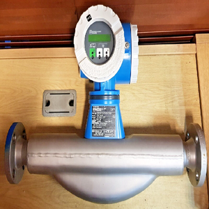 63f 63fs40-aaw40a03b2h Durchflussmesser <span class=keywords><strong>F</strong></span> Brandneu Original Spot Plc - Product Image 1