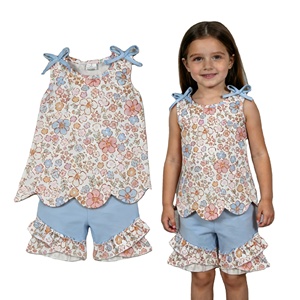 Conjuntos de Ropa para Niñas RTS Boutique con Estampado Floral y Lazos, Nuevos Diseños de Verano, Conjuntos de Ropa para Hermanas con Borde Festoneado - Product Image 1