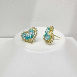 Prix usine, vente en gros : boucles d'oreilles pendantes coréennes en argent sterling 925, et boucles d'oreilles clous tendance en zircon cœur pierre taille rose 2026 - Product Image 3