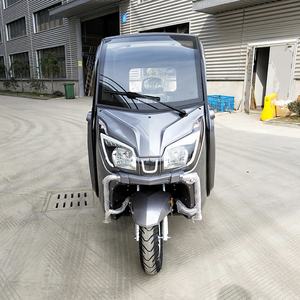 Mejor venta de productos motorizado triciclos de carga cerrado <span class=keywords><strong>triciclo</strong></span> eléctrico de pasajeros <span class=keywords><strong>Yumbo</strong></span> la movilidad con cabina poema precio de fábrica - Product Image 4