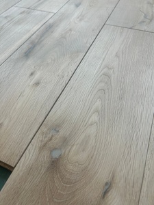 Suelo de <span class=keywords><strong>Madera</strong></span> de Roble Rústico sin Acabado, Ecológico, Grado CD, Parqué de Roble Blanco Europeo, <span class=keywords><strong>Precio</strong></span> Bajo para Dormitorio y Sala de Estar - Product Image 5
