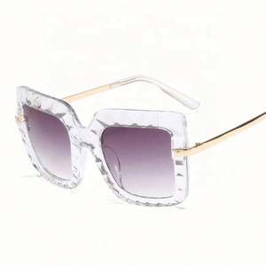 Lunettes de soleil carrées surdimensionnées en métal pour femme, nouvelle collection tendance, monture à facettes diamantées, protection UV400, 2021 - Product Image 6
