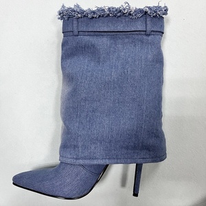 Bottines courtes personnalisées à franges en jean léger pour femme, talons aiguilles fins, avec boucles - Product Image 6