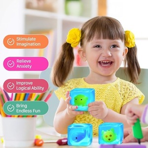 ของเล่นบีบคลายเครียดรูปสัตว์ทะเล TPR Squishy Fidget Cube แบบนุ่ม สำหรับวางบนโต๊ะทำงาน ขายส่ง รับผลิตแบบ OEM/ODM - Product Image 2