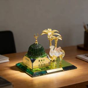 Cristal Decorativo de Cultura Islámica con Diseño de Mezquita, Palmeras y Camellos Tradicionales - Recuerdo Duradero para Interiores - Product Image 1