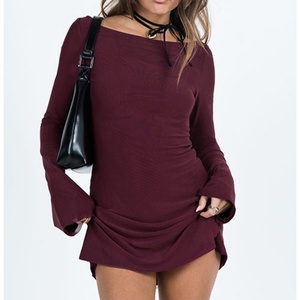 เดรสสั้นแขนยาวทรงบานแบบใหม่พรีเมียมสุดเซ็กซี่สำหรับผู้หญิง ดีไซน์ผูกหลังสุดหรู เหมาะสำหรับงานกลางคืนและคลับ - Product Image 1