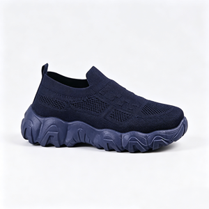 Vente en gros usine : Mules sneakers pour femmes, à enfiler, en tricot ajouré duveteux, à plateforme épaisse antidérapante, pour la marche - Product Image 5