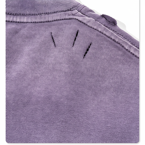 เสื้อยืดฮิปฮอปผู้ชายสุดหรู ผ้าฝ้าย 100% ทรงปกติ ซักย้อมแบบแอซิด ระบายอากาศได้ดี เป็นมิตรกับสิ่งแวดล้อม คุณภาพสูง โลโก้วินเทจแบบดิสเทรส - Product Image 1