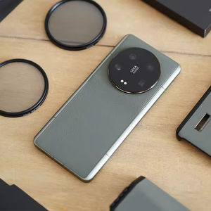 Teléfono Celular Usado MI 13 Ultra Original, 99% Nuevo, Pantalla de 6.7 Pulgadas, 5G, Batería de 5000 mAh, Cámara Cuádruple de 50MP, Carga Rápida de 90W, IP68 - Product Image 4