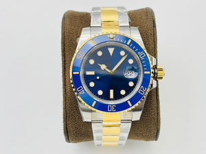 Mejora los abalorios luminosos para que se ajusten al diseño integrado y combinales con cristales curvos. Reloj Mecánico para Hombre - Product Image 1