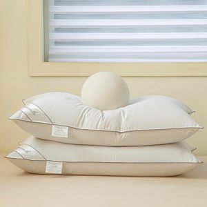 East wärme Gänse federn Daunen kissen zum Schlafen, Hotel Collection Bett kissen mit grauen Paspeln Standard größe (20 X26IN) 1 Packung - Product Image 1