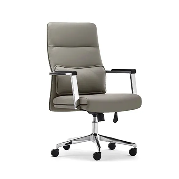 Cadeiras de escritório giratórias ergonômicas e ajustáveis em couro para reuniões executivas de gerente luxuoso e moderno e confortável com rodas