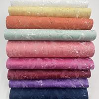 Tissu pour stores à enroulement à motif tricoté épais, matériau décoratif texturé multicolore pour stores de fenêtre