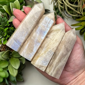 หินบลูมูนสโตนคุณภาพสูงขายส่ง หินธรรมชาติสำหรับตกแต่งบ้านและของขวัญวันหยุดที่ไม่เหมือนใคร - Product Image 3