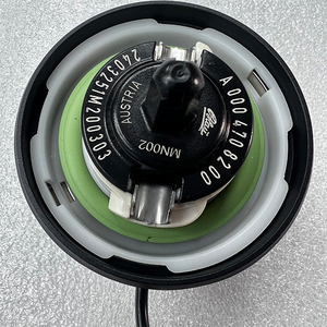 Convient pour <span class=keywords><strong>Mercedes</strong></span> Benz <span class=keywords><strong>Classe</strong></span> G W464, <span class=keywords><strong>bouchon</strong></span> de réservoir de carburant d'origine AMG, édition 55e anniversaire, <span class=keywords><strong>Classe</strong></span> S/E/C/GLA/GLE - Product Image 3