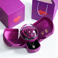 Rose éternelle avec collier « Je t'aime » en 100 langues – Un cadeau pour Noël, anniversaire, Thanksgiving