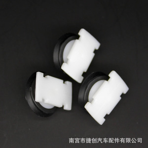 Jiechuang <b>Car</b> Panel Sealing Gasket With Mounting <b>Clips</b> For GM Chevrolet Buick CT6 XT5 XTS 11547581 - Product Image 4