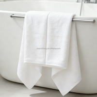 Serviette de Bain Magique Compressée en Coton Éponge 100% Végétal Personnalisable avec Logo – Blanche, Ultra Absorbante et Douce pour Hôtels et Spas
