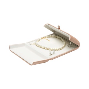 Boîte de rangement pour bijoux en cuir PU avec fermeture magnétique, couleur et logo personnalisables, grand ensemble de colliers, bracelets et pendentifs en perles - Product Image 1
