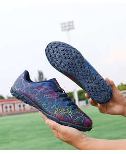 รองเท้าสตั๊ดสำหรับเด็กและเยาวชน แบบสั้น เหมาะสำหรับการฝึกซ้อมบนสนามหญ้าเทียม รองเท้าฟุตบอลสำหรับเล่นกลางแจ้ง สำหรับทั้งชายและหญิง - Product Image 6