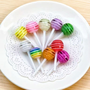Kit de Decoración para Casa de <span class=keywords><strong>Muñecas</strong></span>: Miniatura de Fábrica, Lollipop de Resina con Rayas Arcoíris, Accesorio de Caramelo, Pegamento Crema, Manualidades y Atrezzo Fotográfico - Product Image 6