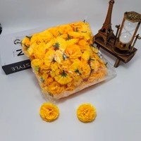 Bunga Buatan Karangan Bunga Lilac Kecil Hiasan Hari Orang Mati Pewarnaan Tangan Embos Model LQ1047