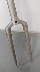 Convient aux vélos à <span class=keywords><strong>fourche</strong></span> avant de <span class=keywords><strong>20</strong></span> <span class=keywords><strong>pouces</strong></span> Vélos électriques Vélos de montagne Fourches avant en acier au chrome-molybdène - Product Image 2
