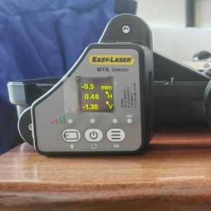 Outil d'alignement numérique sans fil XT190 avec laser, support personnalisé OEM pour alignement de courroie XT190 - Product Image 2
