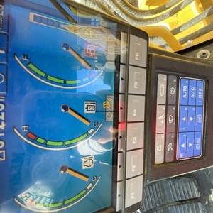 Excavadora de cadenas KOMATSU PC400 en venta, pocas horas de uso, valor excepcional para sus necesidades de maquinaria pesada - Product Image 5