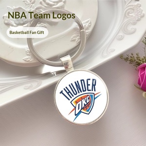 Porte-clés en alliage de zinc avec logo d'équipe <span class=keywords><strong>NBA</strong></span>, style moderne et minimaliste, breloque pour sac et clés de voiture, cadeau pour les fans de basket-ball - Product Image 4