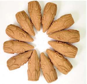 Incienso de Cono de Agarwood Puro Hecho con Polvo de Agarwood 100% Natural, Sin Químicos, Aroma Duradero, Meditación, Yoga, Aromático - Product Image 1