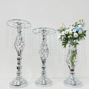 Oggetti di scena per matrimonio da tavola con supporto a fiori porta candelabri di <span class=keywords><strong>cristallo</strong></span> decorazione da tavolo occidentale torta tavolo da Dessert piedistallo di fiori - Product Image 4