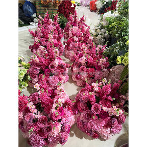 Composition florale artificielle rose vif et rose pâle, anneau floral, centre de table de mariage, grande boule de fleurs - Product Image 1
