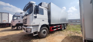 110 porcs pesant 125kg transporteur de porcs <span class=keywords><strong>camion</strong></span> de transport de porcs <span class=keywords><strong>8X4</strong></span> transport d'animaux <span class=keywords><strong>camion</strong></span> de transport de porcs porcs transporteur de bétail - Product Image 3