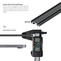 Rail magnétique ultra-fin 6 mm, modules linéaires LED modernes à angle réglable Ra90 pour l'éclairage des hôtels et des villas
