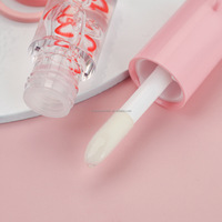 4ml Glansrijke Lipgloss Hartvormige Tube Private Label Reisset Formaat Vloeibare Lipkleur Cosmetica Fruit Smaak Lip Olie Sleutelhanger