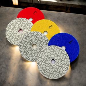Set di tamponi per lucidatura a diamante in 3 fasi per uso a umido/a secco su pietra di cemento in marmo di granito con scala alta e esposizione di parole chiave - Product Image 1