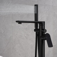 Robinet de baignoire monocommande moderne et contemporain en laiton noir mat à montage sur pont, ensemble pour baignoire autoportante, eau chaude et froide, barre transversale ovale