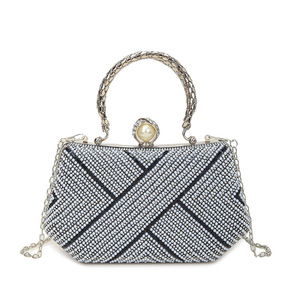 Borsa da polso in metallo personalizzata alla moda a tracolla per cena con strass a catena alla moda da donna - Product Image 1