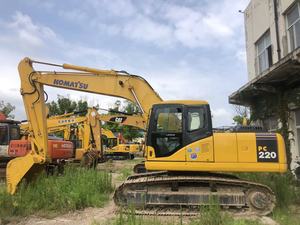 Excavatrice sur chenilles hydraulique Komatsu PC220 d'occasion, grande pelleuse de 22 tonnes, modèle Komatsu PC220-7 à vendre - Product Image 5