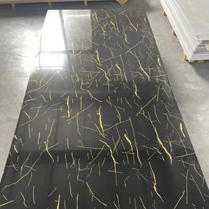 Pannello Murale in PVC Effetto Marmo Lucido Anti-Acqua, Installazione Facile con Colla, Design Colorati Personalizzabili Fai-da-Te - Product Image 5