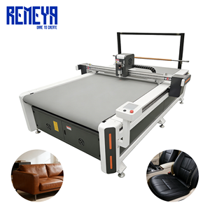 Máquina de Corte CNC de Cama Plana REMEYA con Cuchilla Oscilante para Interiores de Automóviles y Artículos de Cuero - Product Image 1