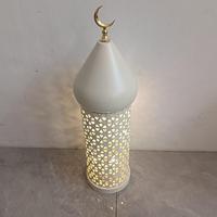 Lampe du Ramadan musulmane du Moyen-Orient, art du fer marocain, lampe à vent dorée, lampe LED creuse, décoration de nuit, lanterne, décoration de l'Aïd