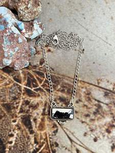 ชุดสร้อยคอและต่างหูเงินแท้ทำมือลายควายขาวสำหรับผู้หญิง ชุดเครื่องประดับเงิน - Product Image 3