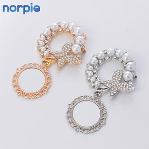 Broche <span class=keywords><strong>de</strong></span> Perlas con Forma <span class=keywords><strong>de</strong></span> Mariposa para Sublimación, Recuerdo <span class=keywords><strong>de</strong></span> Boda, Regalo Conmemorativo, para Fotos - Product Image 1