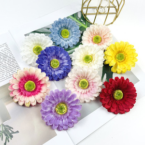 Gerberas artificielles de 7 cm de diamètre, fleurs décoratives pour mariage, décoration de la maison, accessoires de photographie - Product Image 1