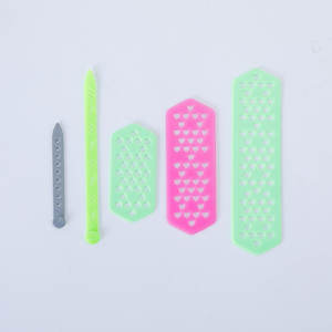 Agujas de plástico para el cabello caliente, rizador de peluquería, aguja para tirar del cabello, rebanadas para tirar del cabello que no dejan marcas, herramientas de nuevo producto para salón - Product Image 1