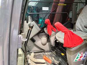 Mini pelle sur chenilles Hitachi ZX70 90% d'occasion japonaise de 5 tonnes Mini excavatrices japonaises d'origine d'occasion à vendre - Product Image 2