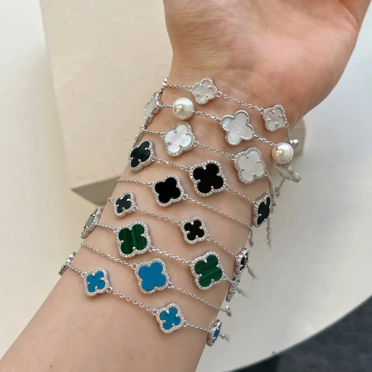 Dylam Manufacturer 5A CZ S925 Silver Jewelry Set Onyx Emerald Link Chain Bracelet Femme Four Leaf Clover Bracelets Women Man